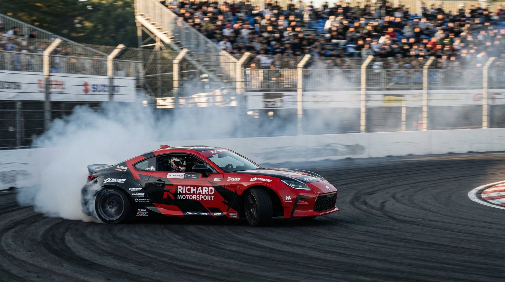 糖心汽车解说赛道视频